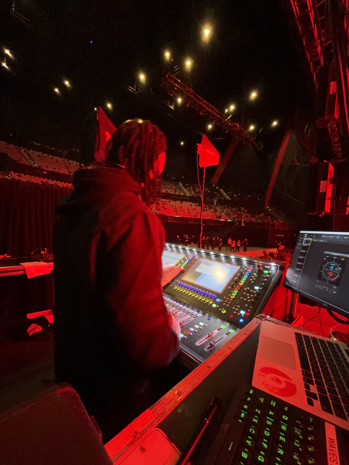 Shubh monitor mixing